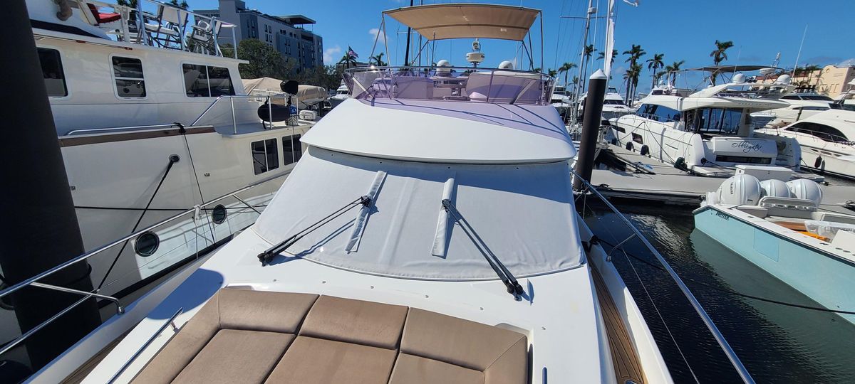 2014 Prestige 45 