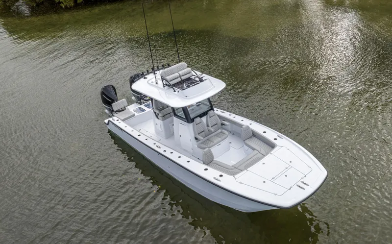  Yacht Photos Pics 2024 Freeman 28 boat on calm water.