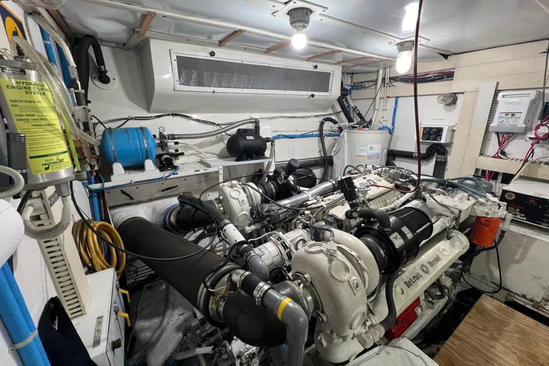 Kailani Yacht Photos Pics Port Engine