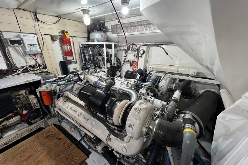 Kailani Yacht Photos Pics Starboard Engine