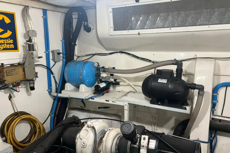 Kailani Yacht Photos Pics MACH 5 water pump and accumulator tank wth alternative 12v water pump