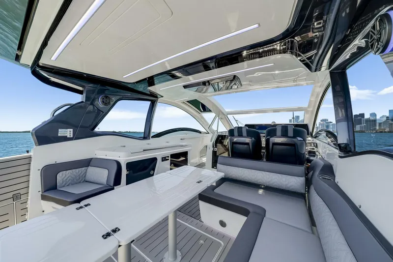  Yacht Photos Pics 2023 Galeon 375 Gto - Image 24