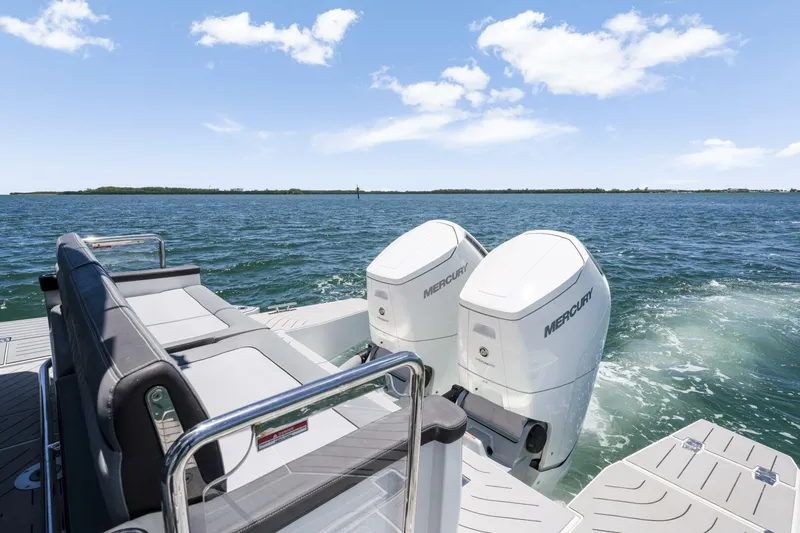  Yacht Photos Pics 2023 Galeon 375 Gto - Image 16