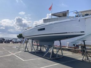 2024 Beneteau Oceanis 30.1