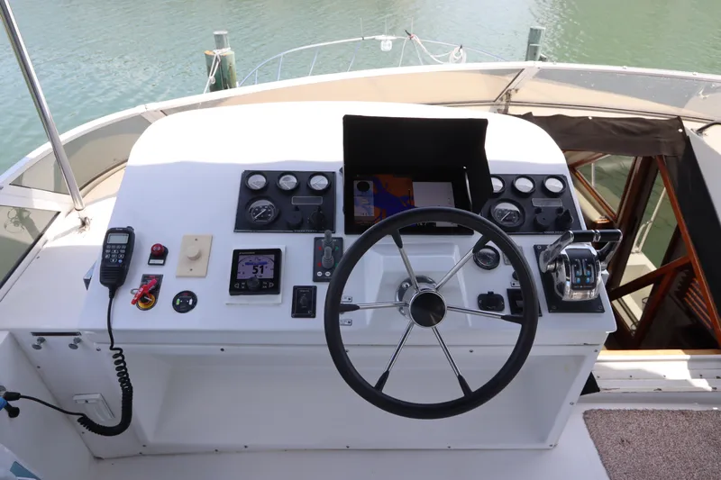 Fitz Perfectly Yacht Photos Pics 