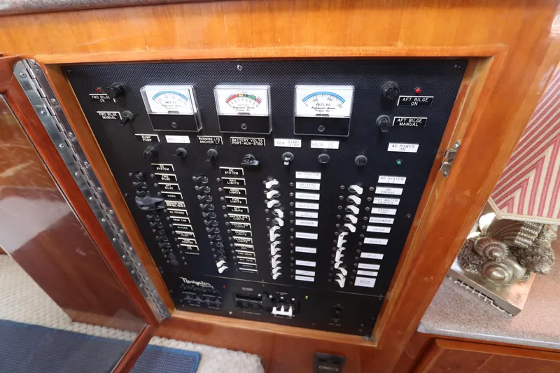 Fitz Perfectly Yacht Photos Pics 