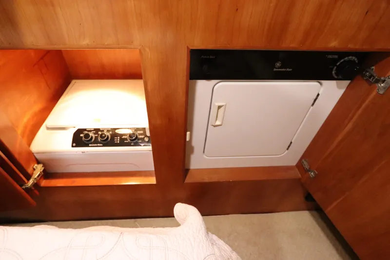 Fitz Perfectly Yacht Photos Pics 