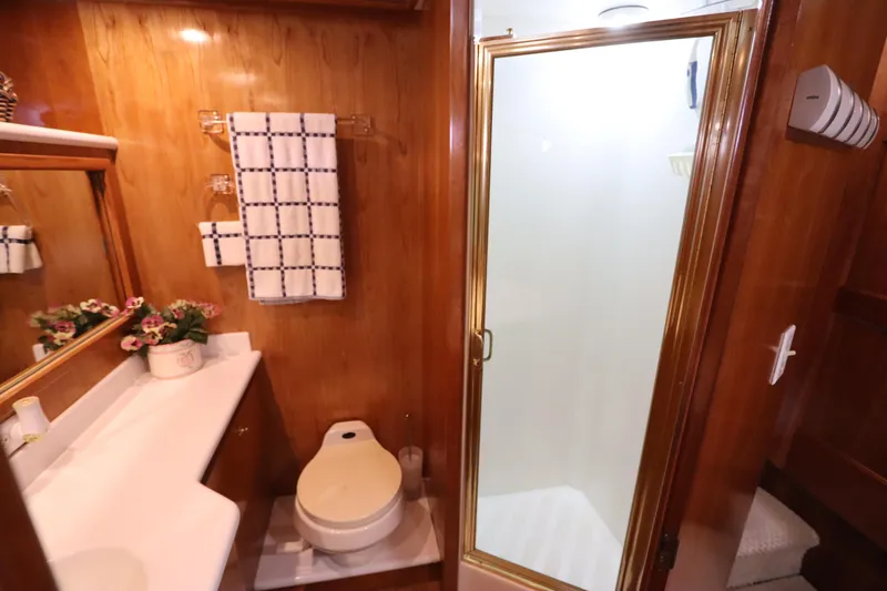 Fitz Perfectly Yacht Photos Pics 