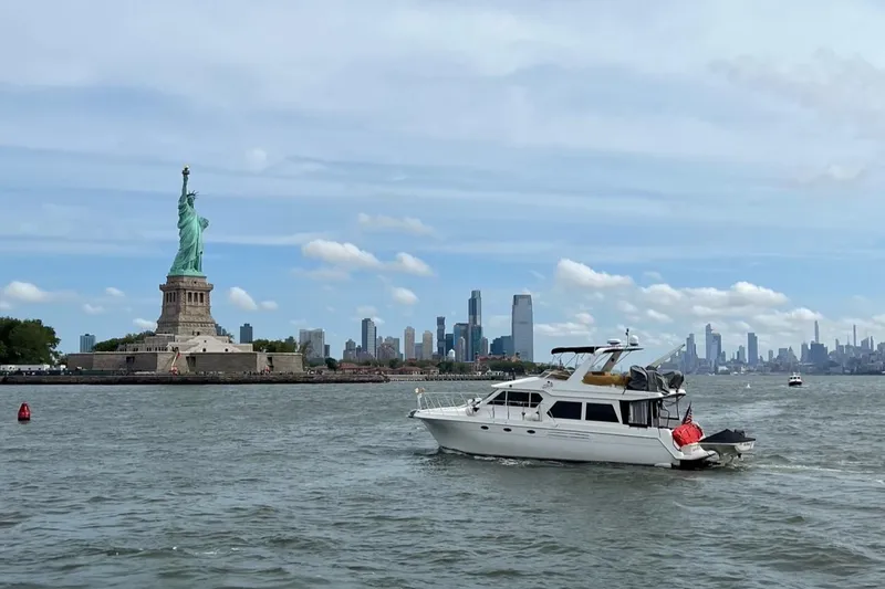 Fitz Perfectly Yacht Photos Pics 