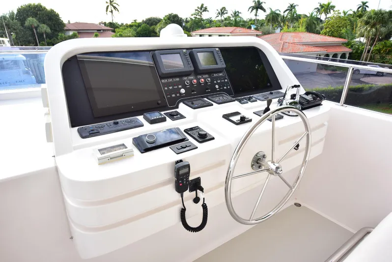 Renaissance Yacht Photos Pics Helm station of 2016 Hargrave 116 RPH yacht with modern navigation equipment.