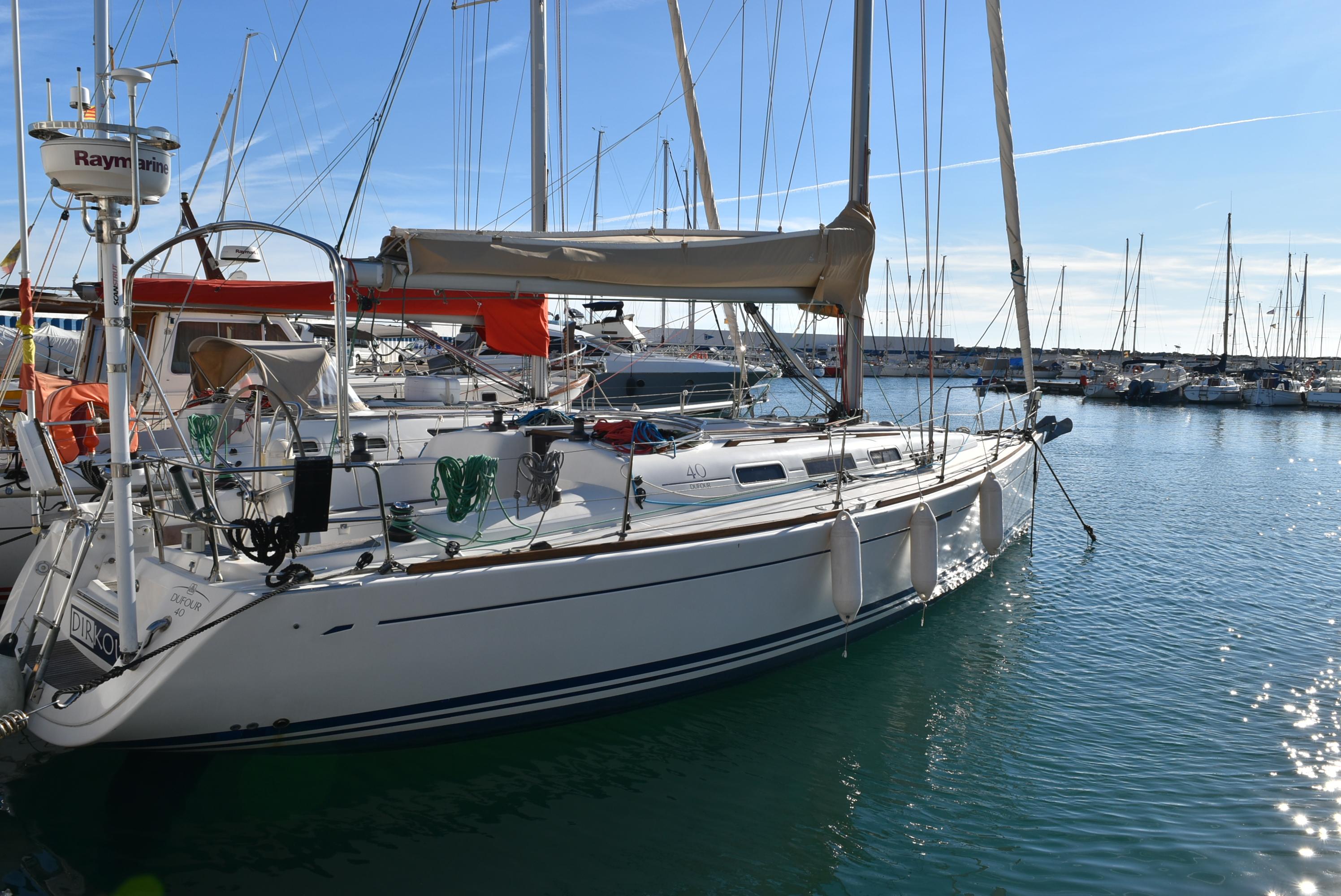 2004 Dufour 40 Performance Cruiser for sale - YachtWorld