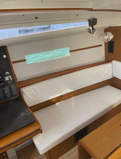 Zoe Yacht Photos Pics 