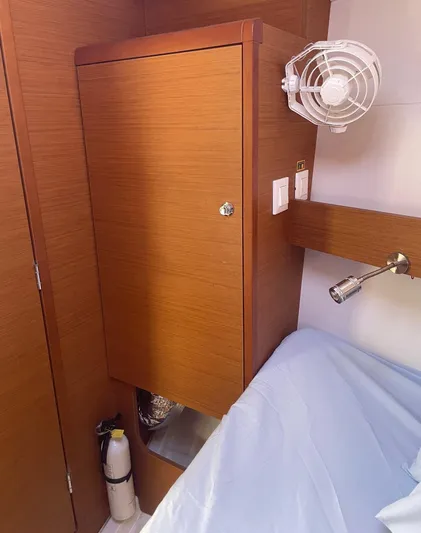 Zoe Yacht Photos Pics 