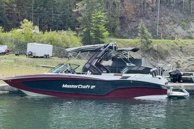 MasterCraft XT24