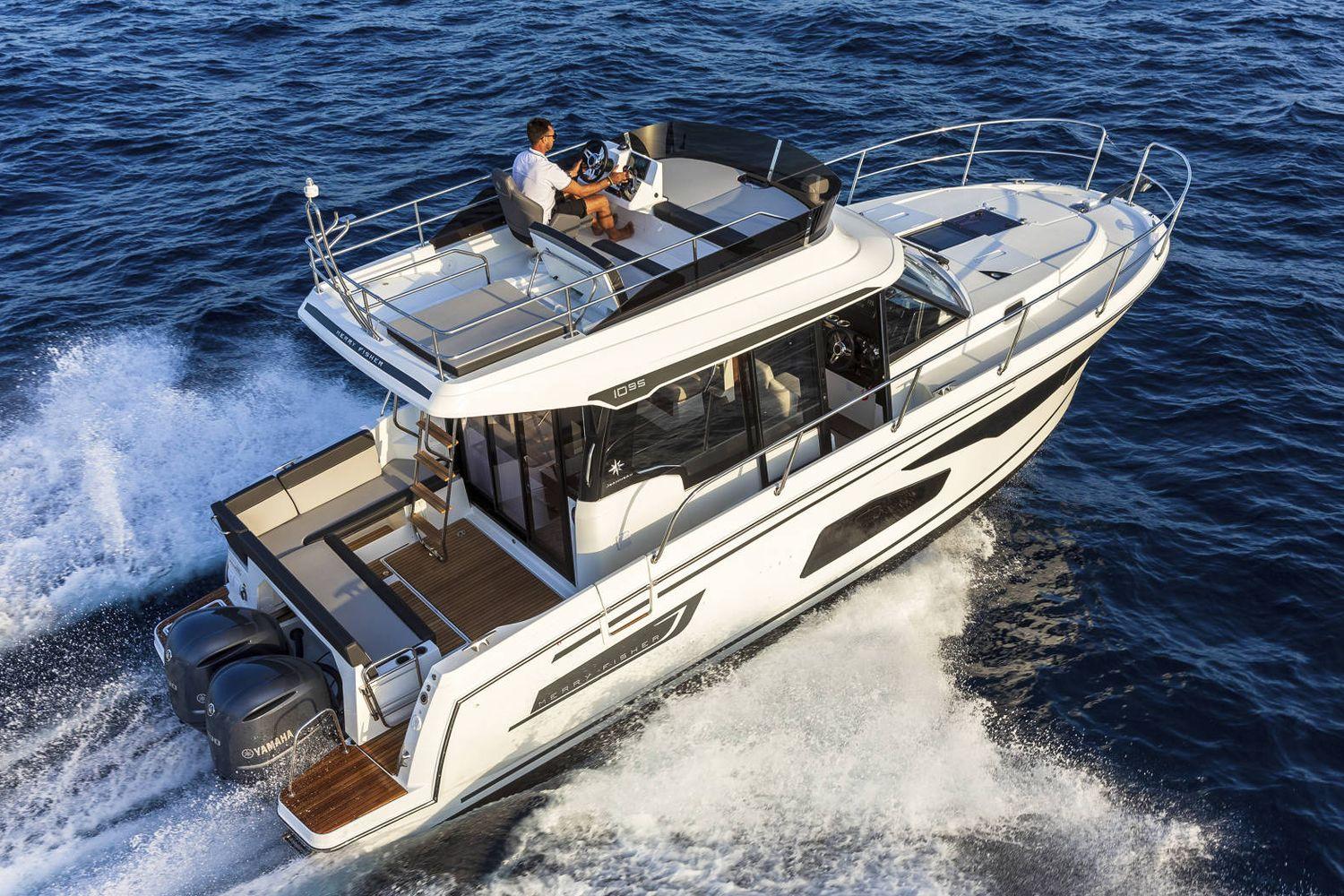 Jeanneau Merry Fisher 1095 Flybridge Nuevo en Essex - Cosas de Barcos