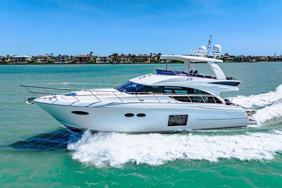 2017 Princess 59 