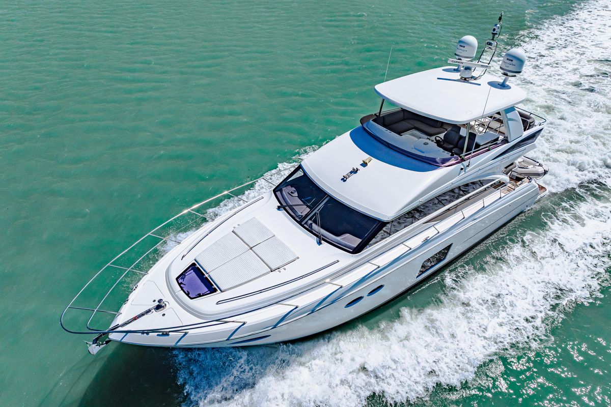 2017 Princess 59 