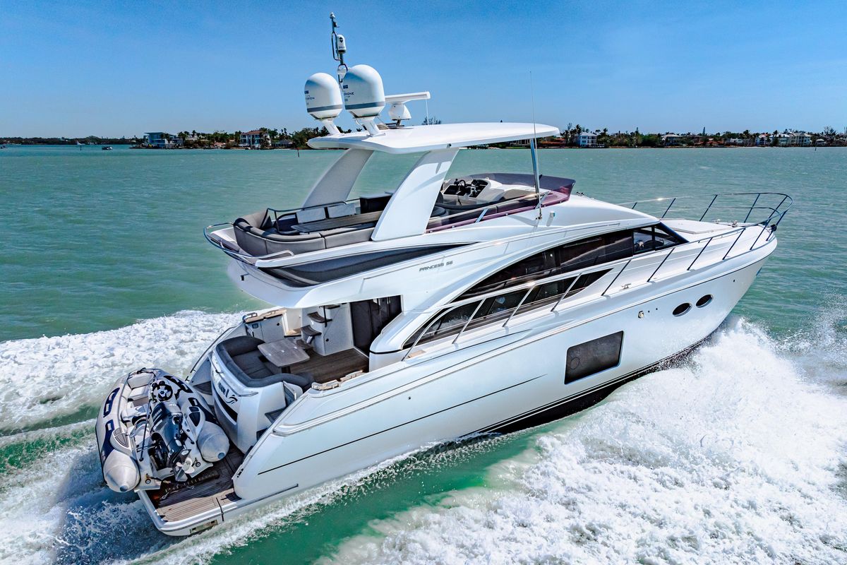 2017 Princess 59 