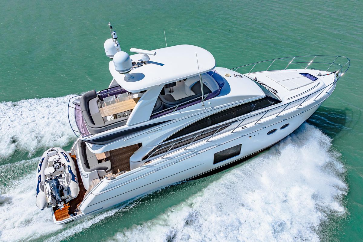2017 Princess 59 