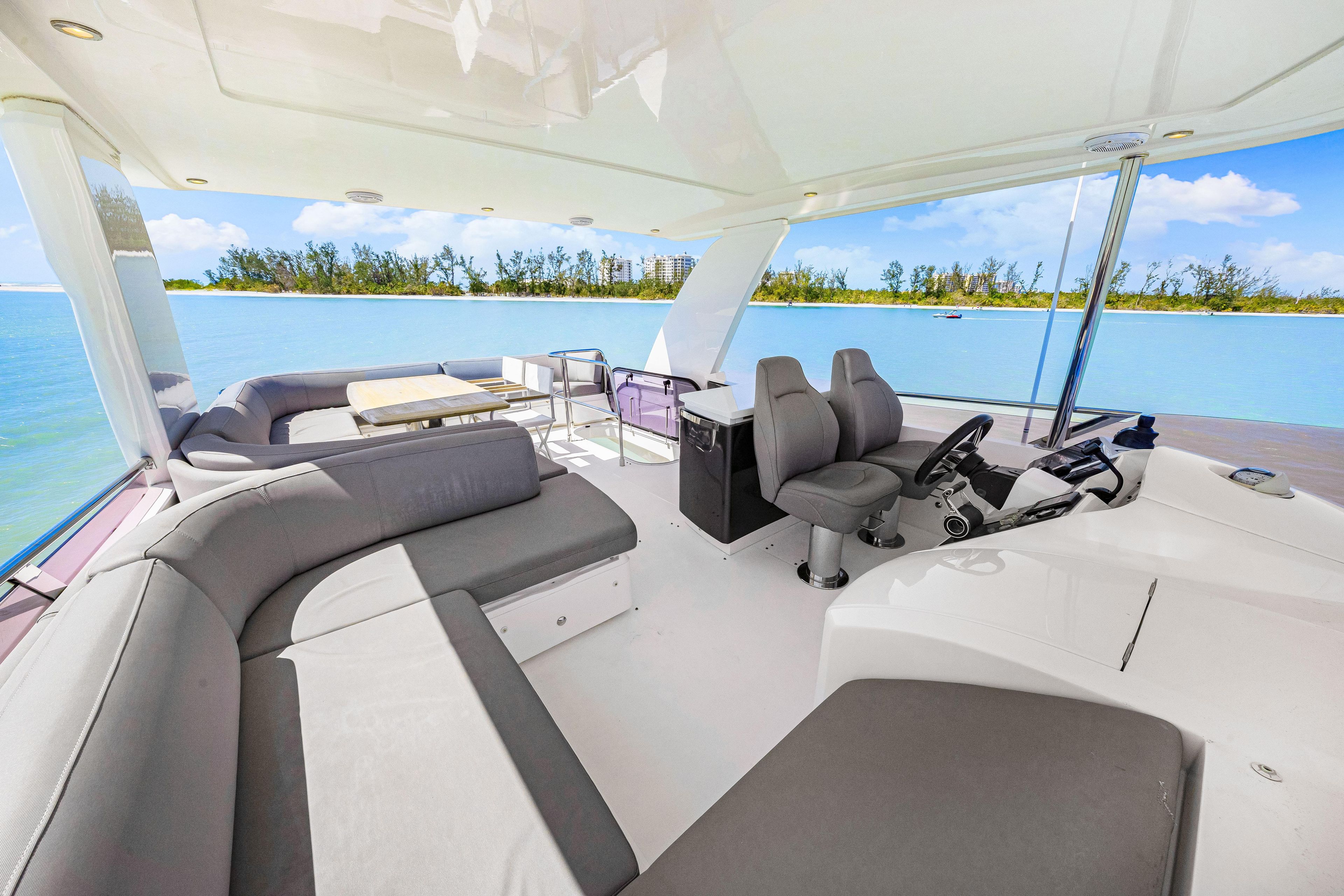 2017 Princess 59 