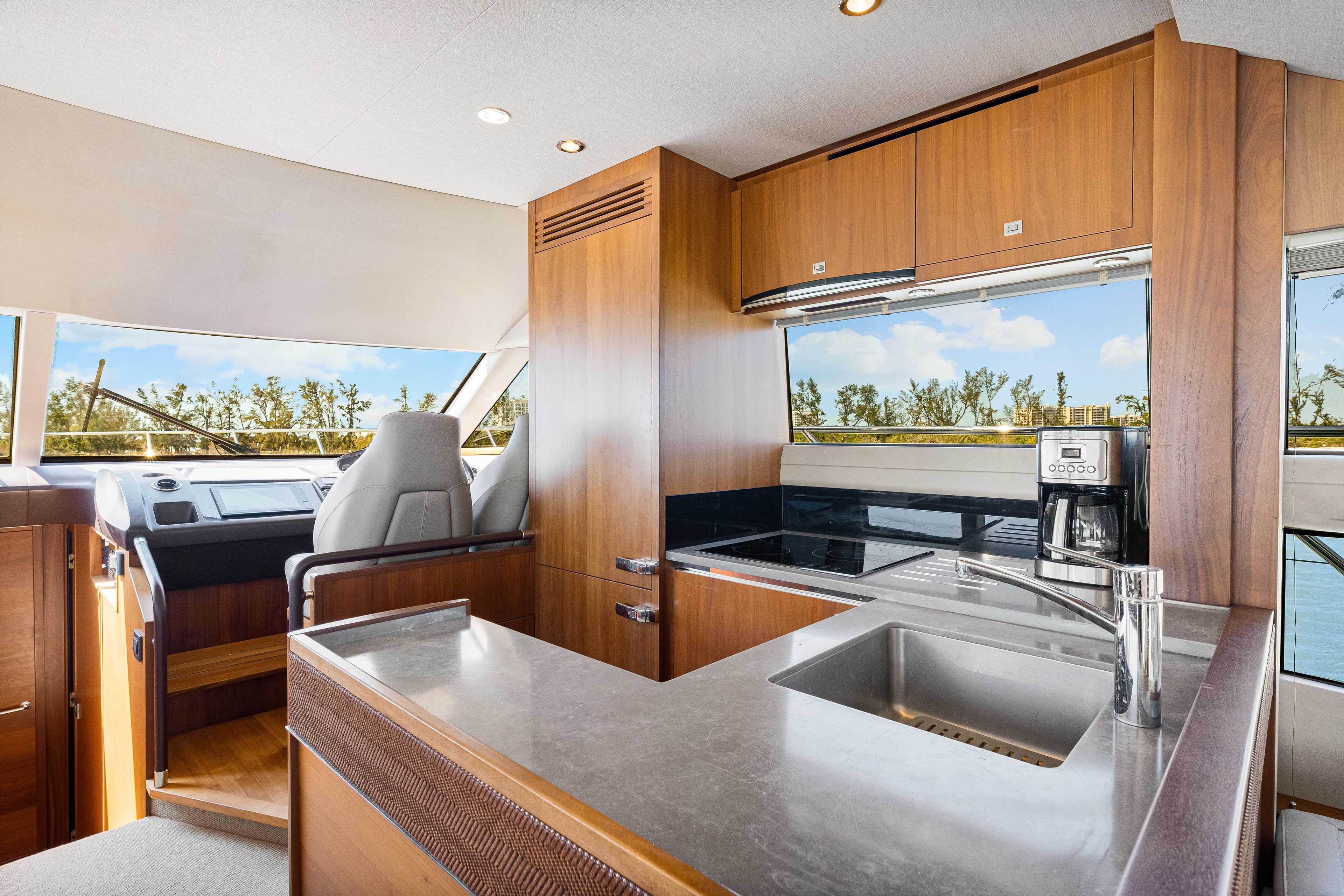 2017 Princess 59 