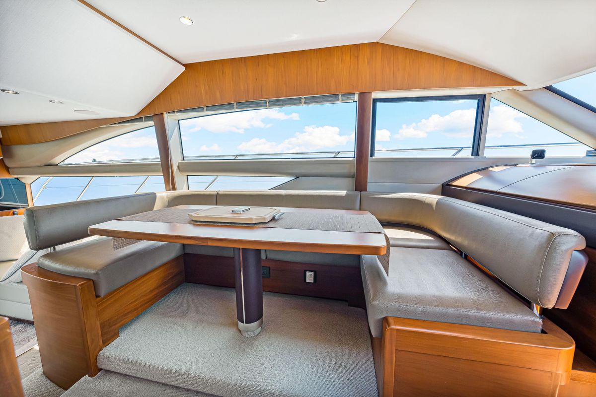 2017 Princess 59 