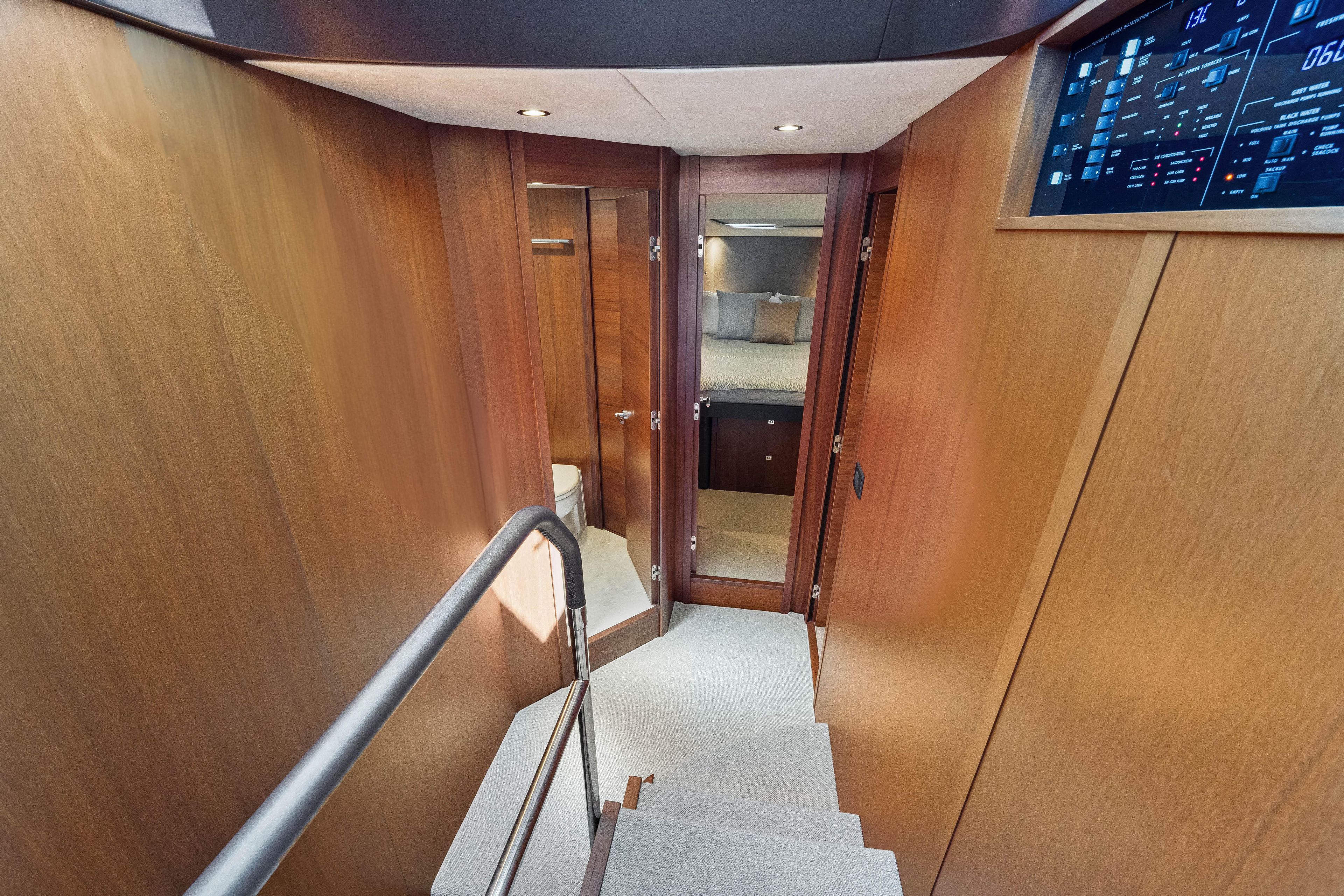 2017 Princess 59 