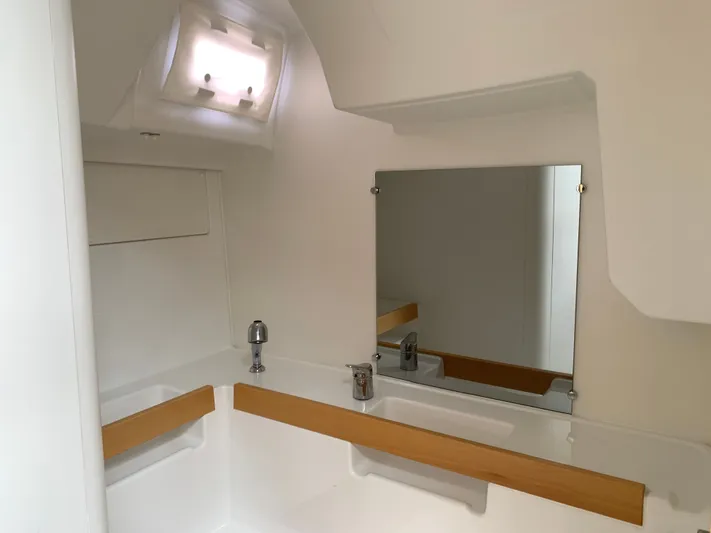 Sails Call Yacht Photos Pics 