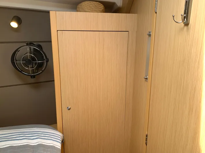 Sails Call Yacht Photos Pics 