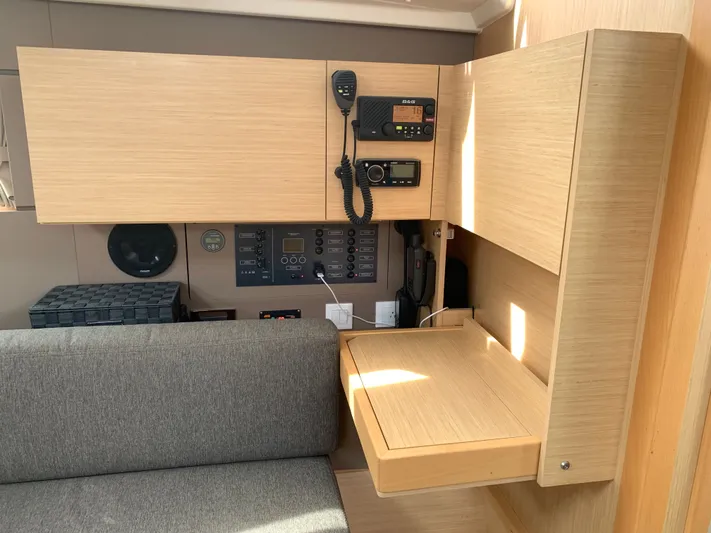 Sails Call Yacht Photos Pics 