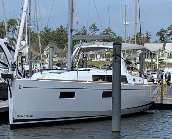 Sails Call Yacht Photos Pics 