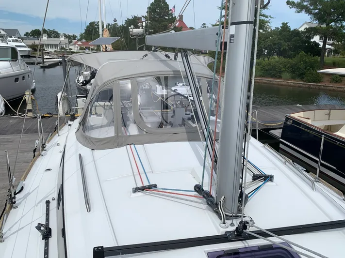 Sails Call Yacht Photos Pics 