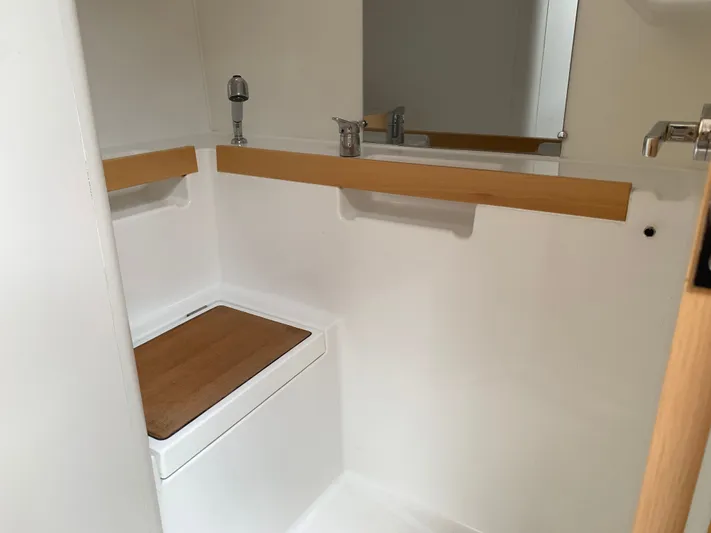 Sails Call Yacht Photos Pics 