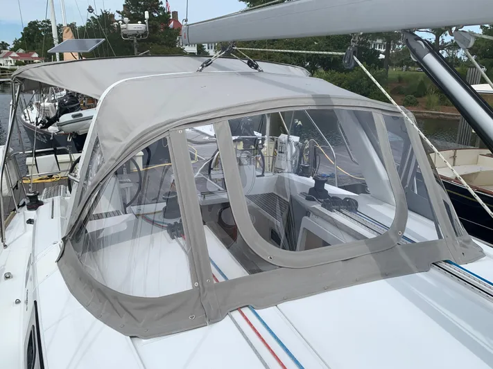 Sails Call Yacht Photos Pics 