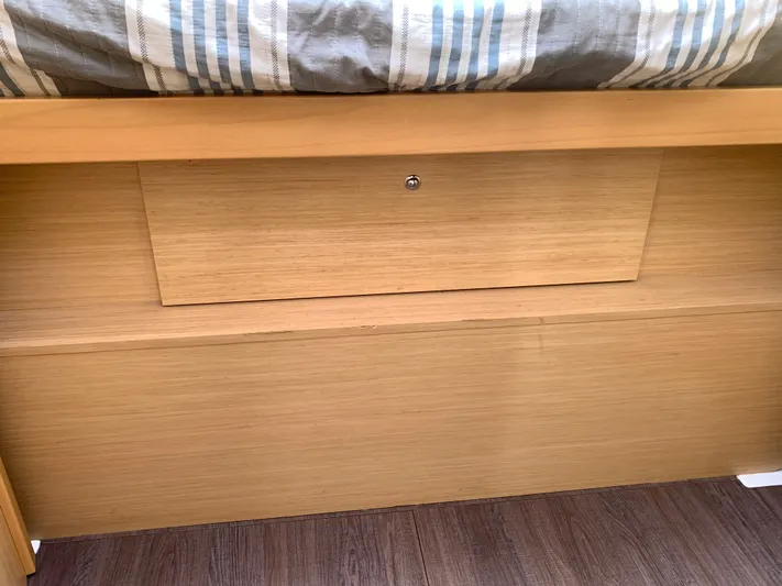 Sails Call Yacht Photos Pics 