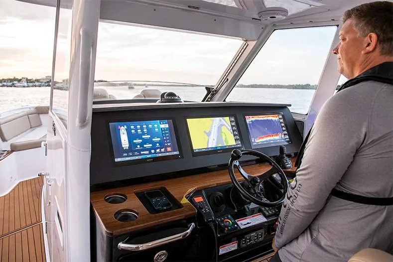  Yacht Photos Pics Manufacturer Provided Image