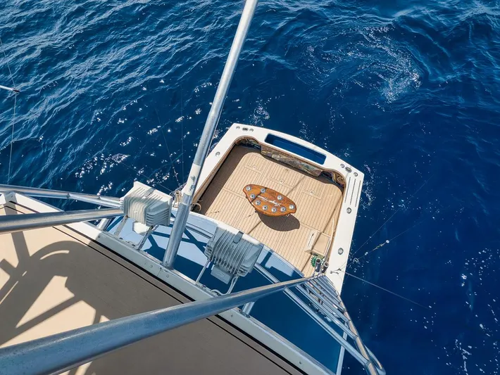 Longer Hours Yacht Photos Pics 