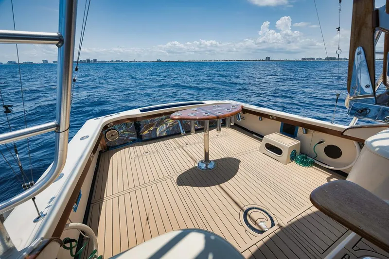 Longer Hours Yacht Photos Pics 