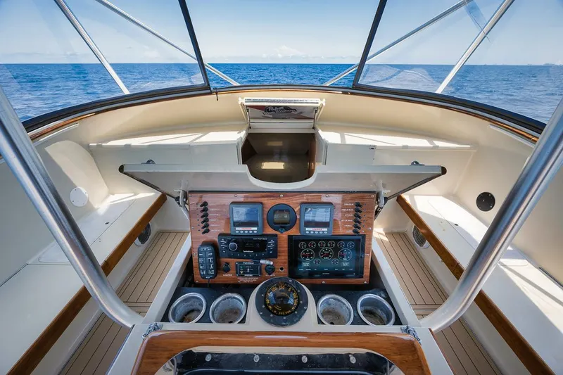 Longer Hours Yacht Photos Pics 