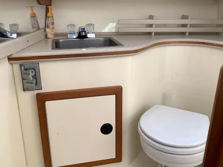 Sugar Magnolia Yacht Photos Pics 