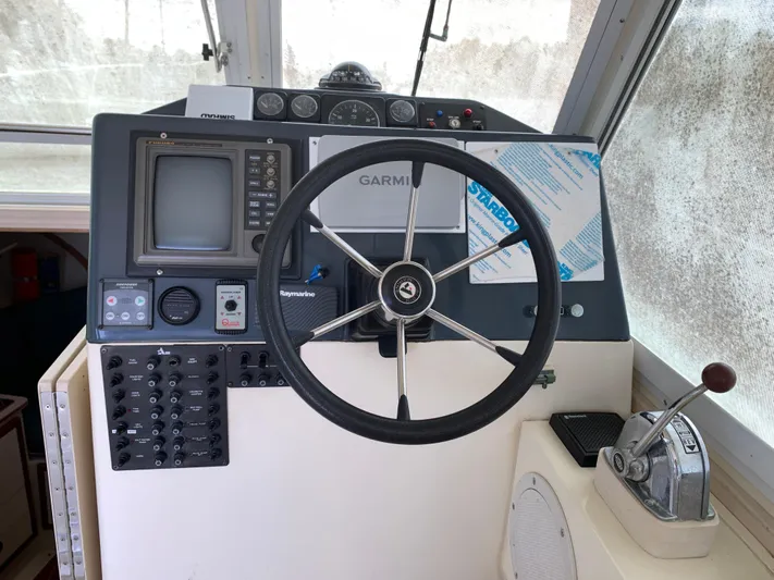 Sugar Magnolia Yacht Photos Pics 