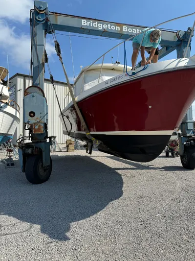 Sugar Magnolia Yacht Photos Pics 