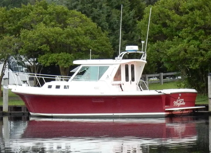 Sugar Magnolia Yacht Photos Pics 