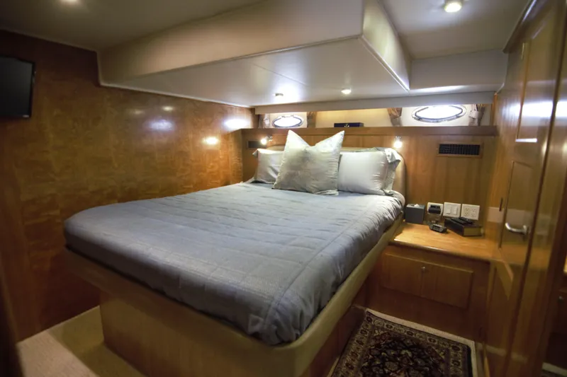 Bula Yacht Photos Pics Master Stateroom