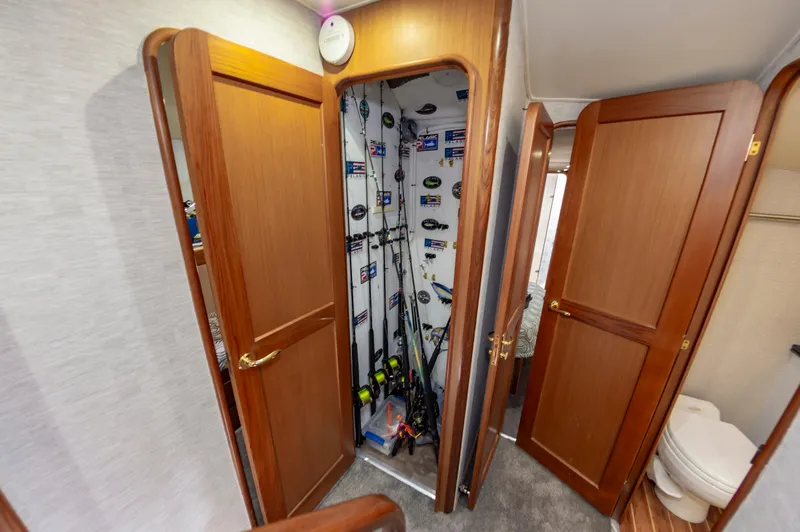 Meat Chaser Yacht Photos Pics 