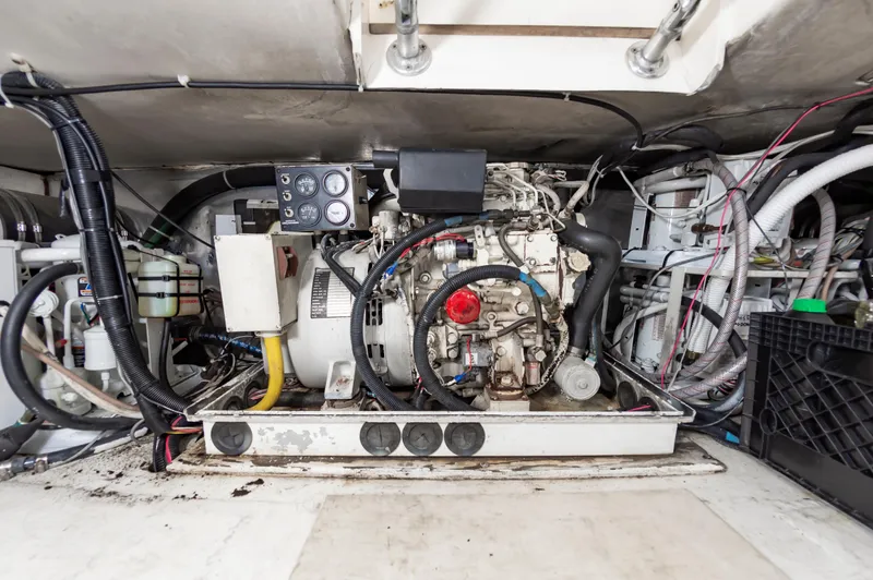 Meat Chaser Yacht Photos Pics 