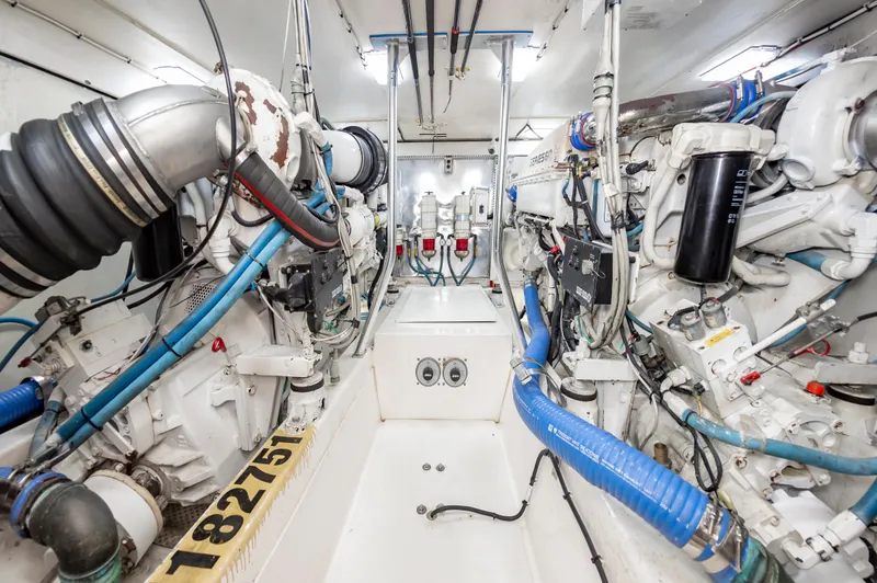 Meat Chaser Yacht Photos Pics 