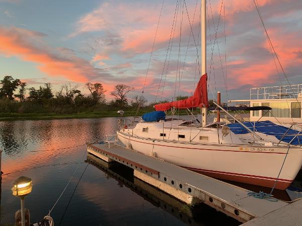 1978 Bombay Clipper Sloop