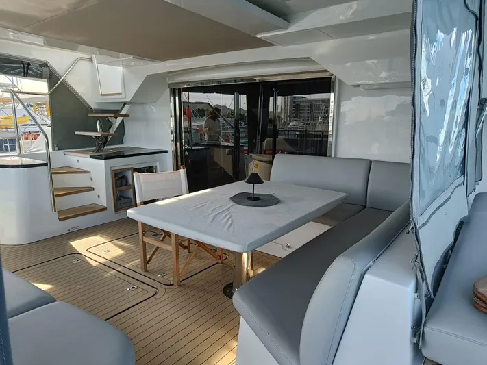 Feel So Good Yacht Photos Pics 