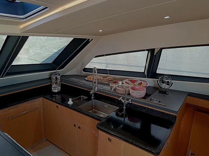 Feel So Good Yacht Photos Pics 